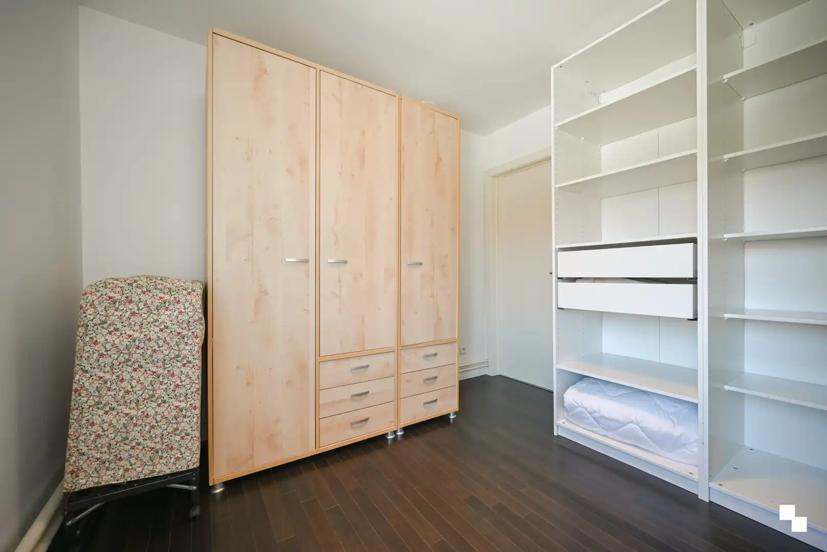 Zeer verzorgde eengezinswoning met drie slaapkamers en garage foto 28