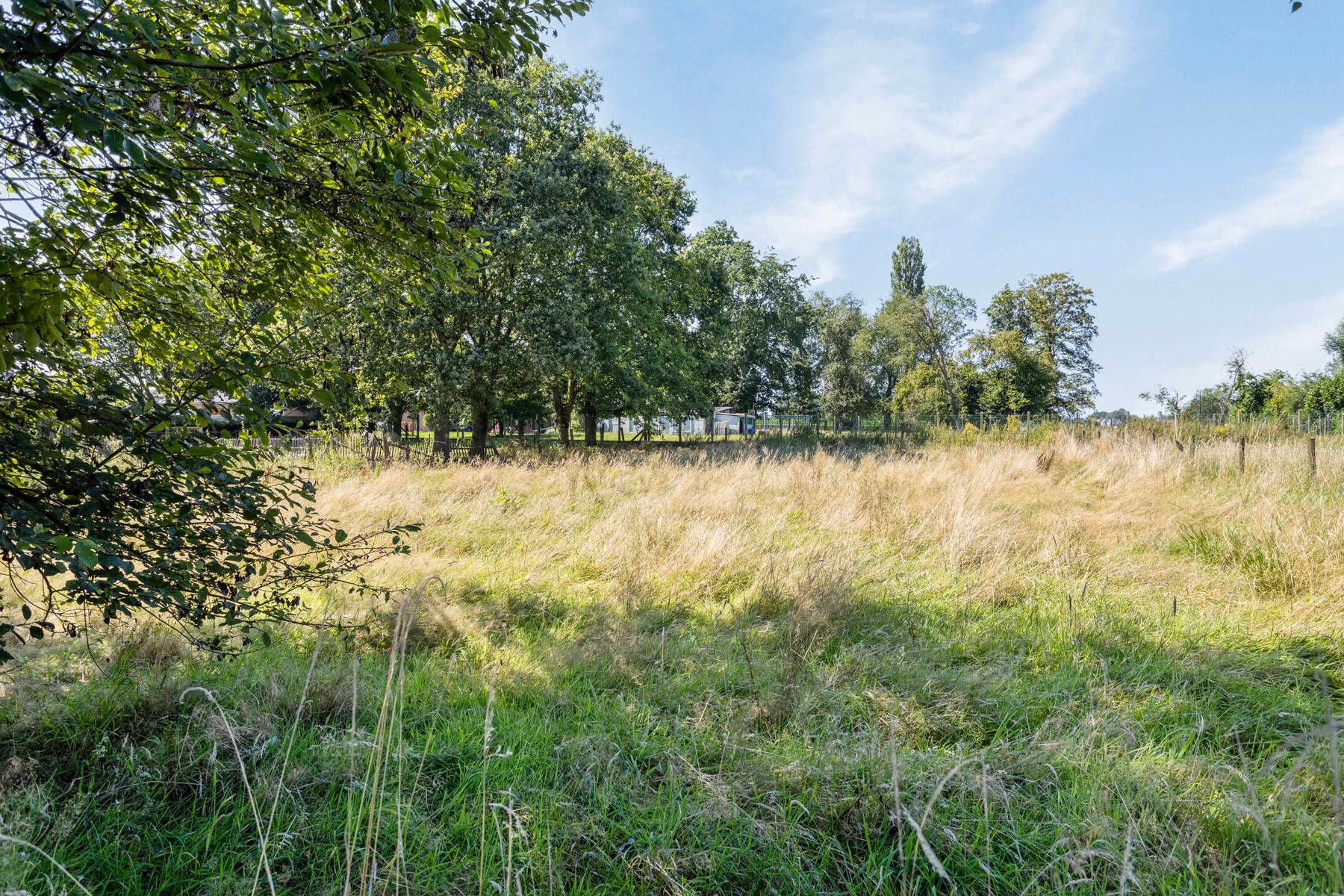 Zeer mooi gelegen landelijke woning met grote tuin foto 23