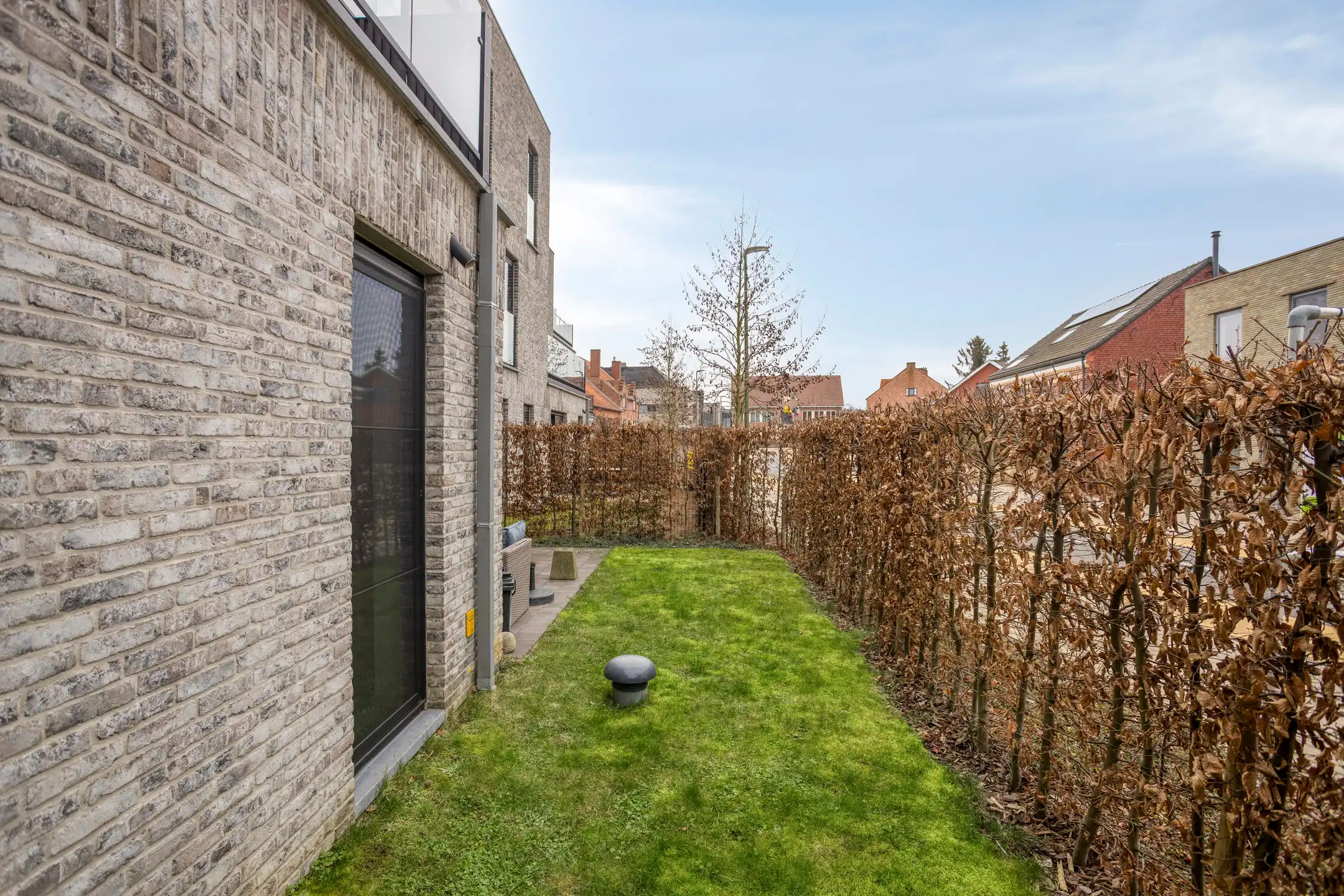 Recent gelijkvloers appartement met parking foto 13