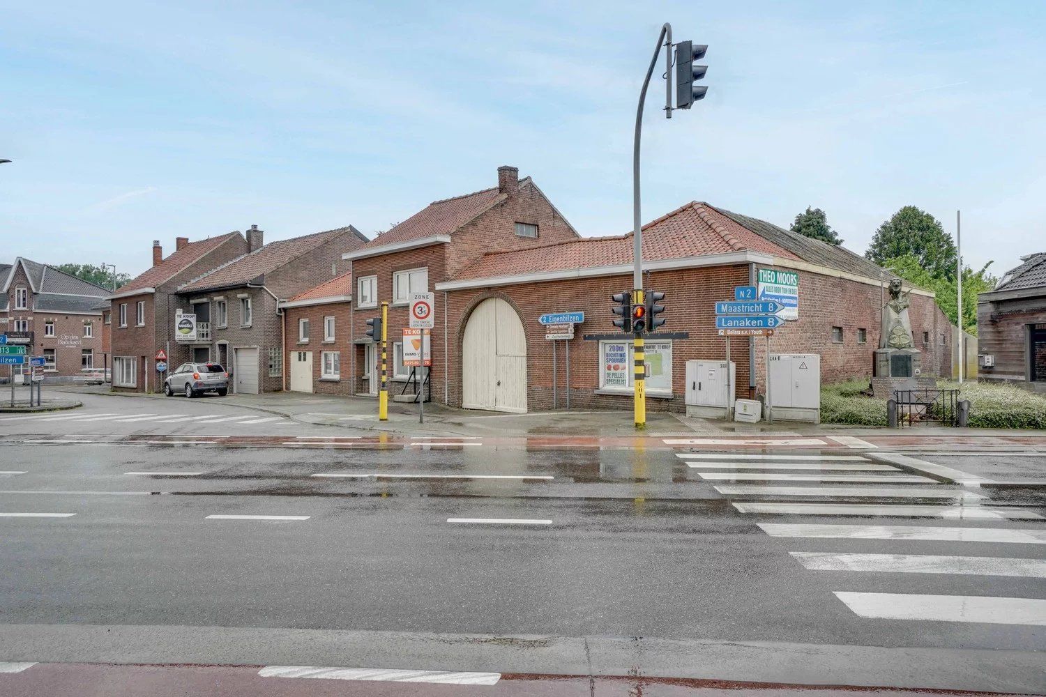 Hoeve op ruim perceel met extra bouwgrond foto 2