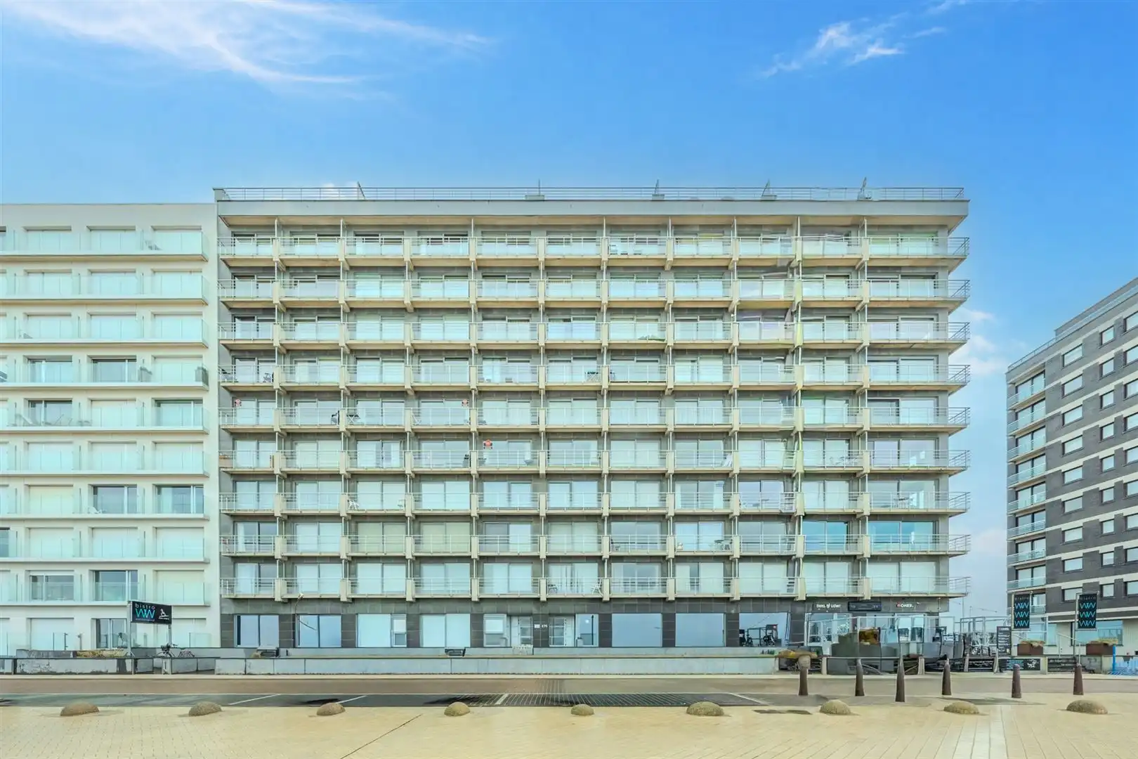 Moderne instapklare studio foto 20