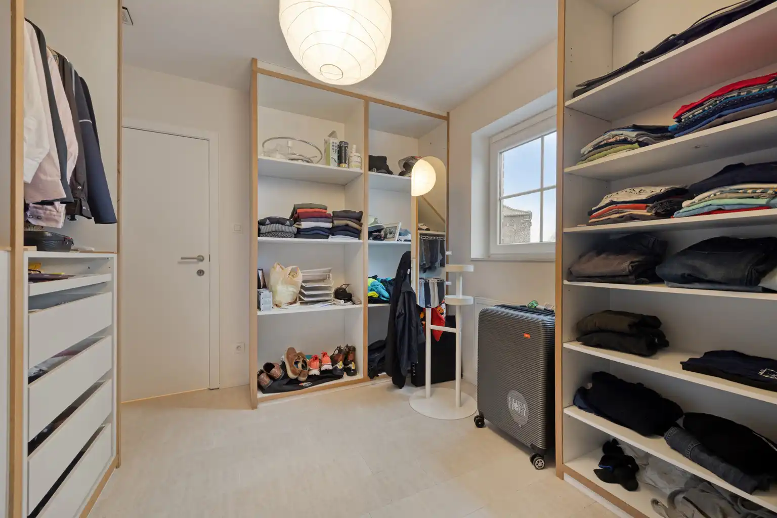 Recente instapklare woonst met tuin in Eliksem foto 26