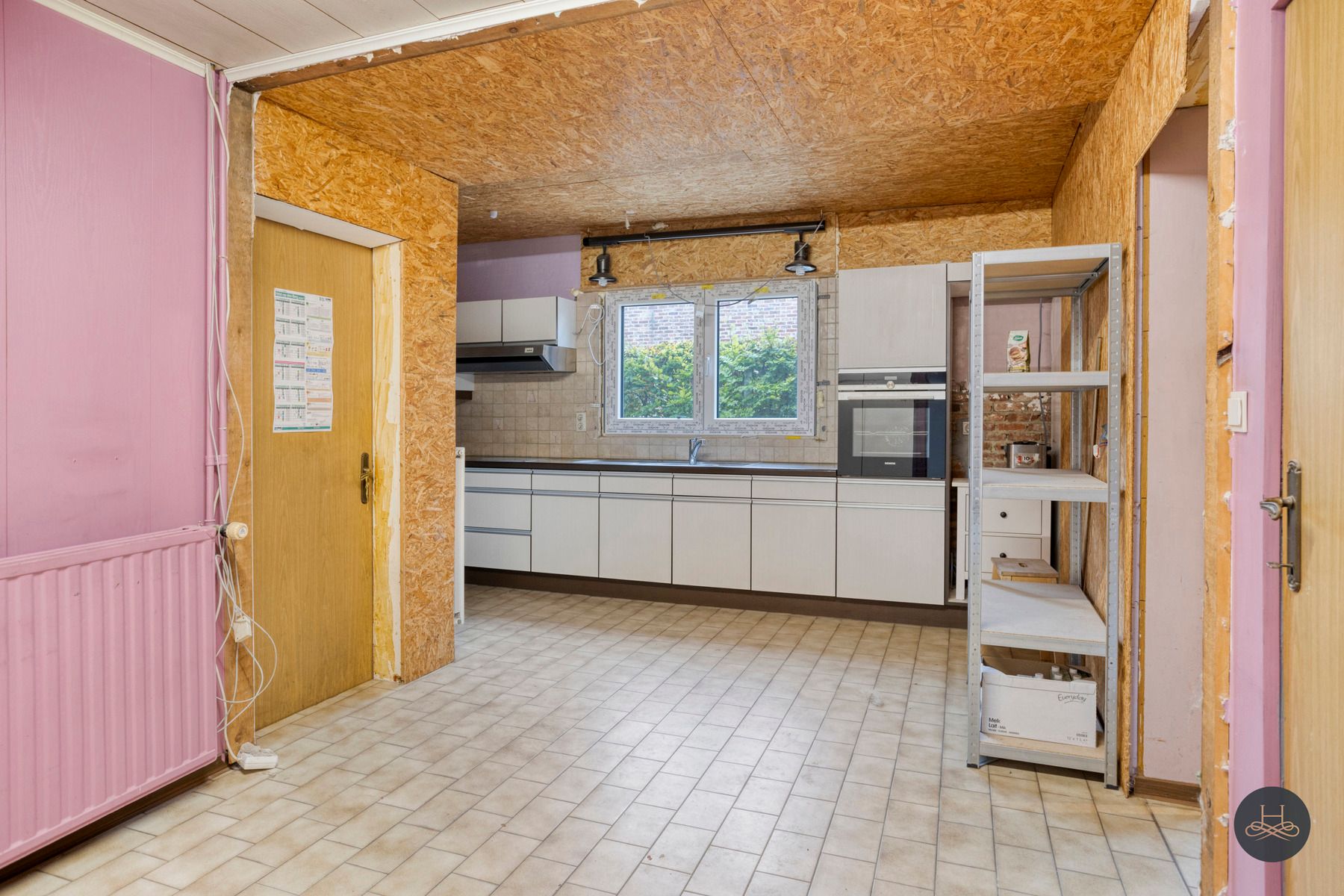 Woning met mogelijkheid tot handelszaak en weide van 3109 m² foto 4