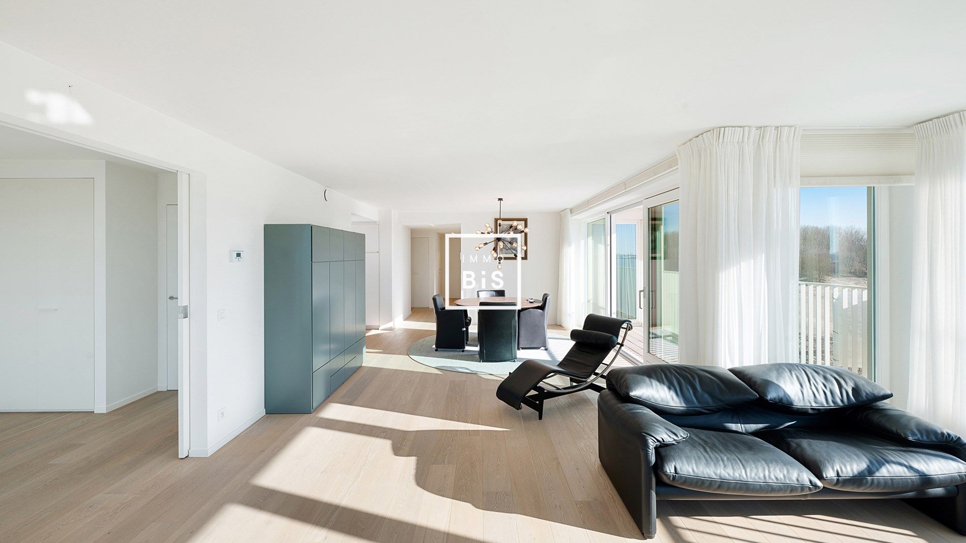 Ruim hoekappartement met zonneterrassen in de recente residentie Cap Horn foto 14