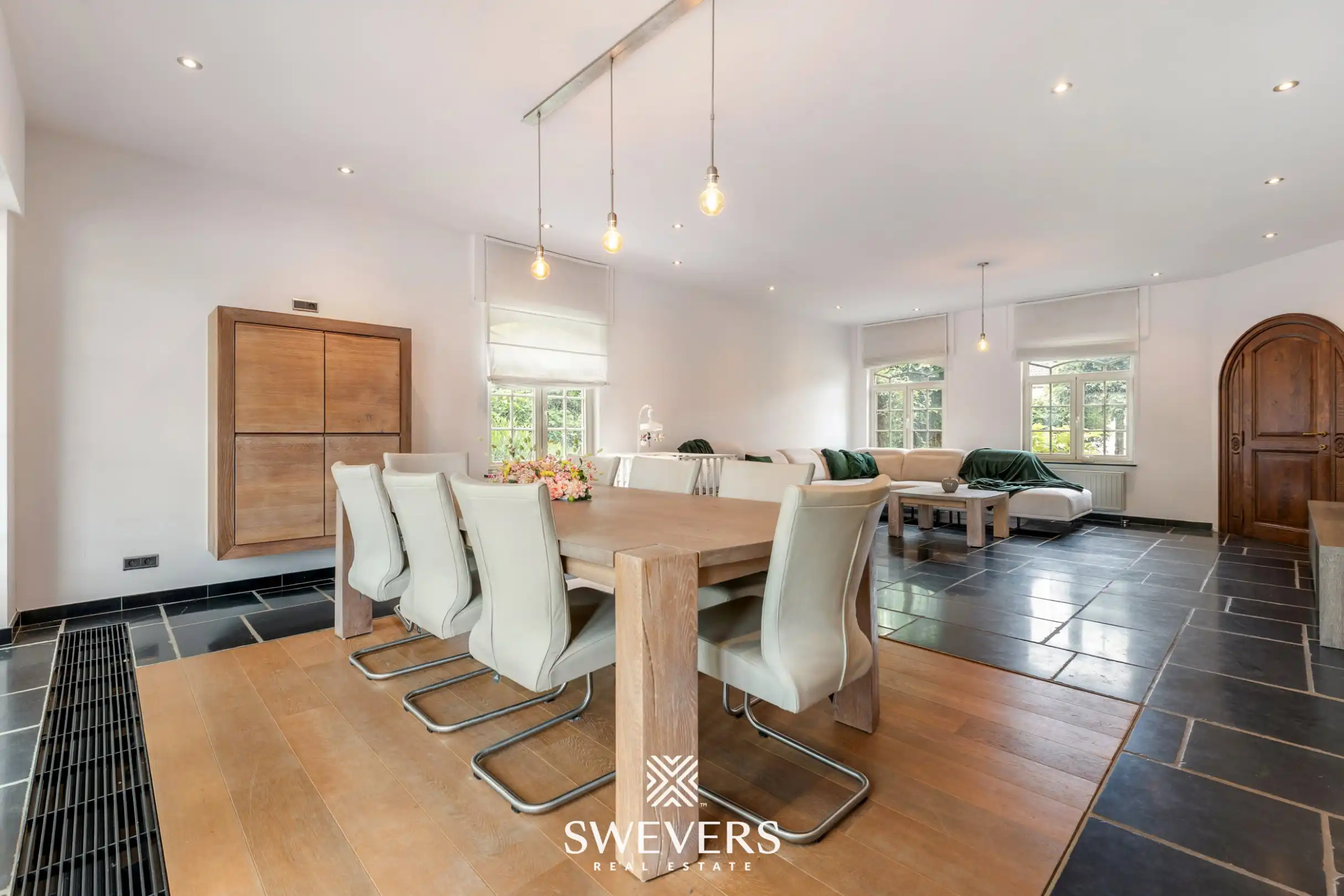 Luxueuze villa op zonrijk perceel (15a 35ca) te Beringen foto 9