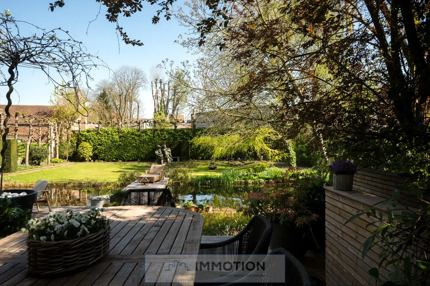 Unieke loft met stadstuin foto 37