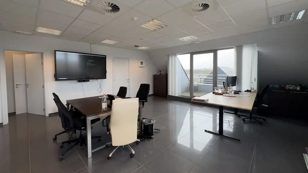 Ingedeelde kantoorruimte te huur in Brugstraat in Aalter foto 6