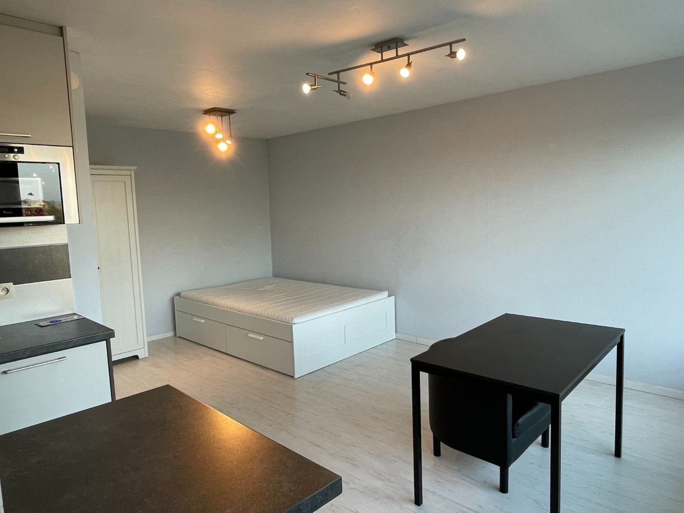 Instapklare studio in energetisch gerenoveerd gebouw op toplocatie nabij UZ Leuven en Imec foto 4