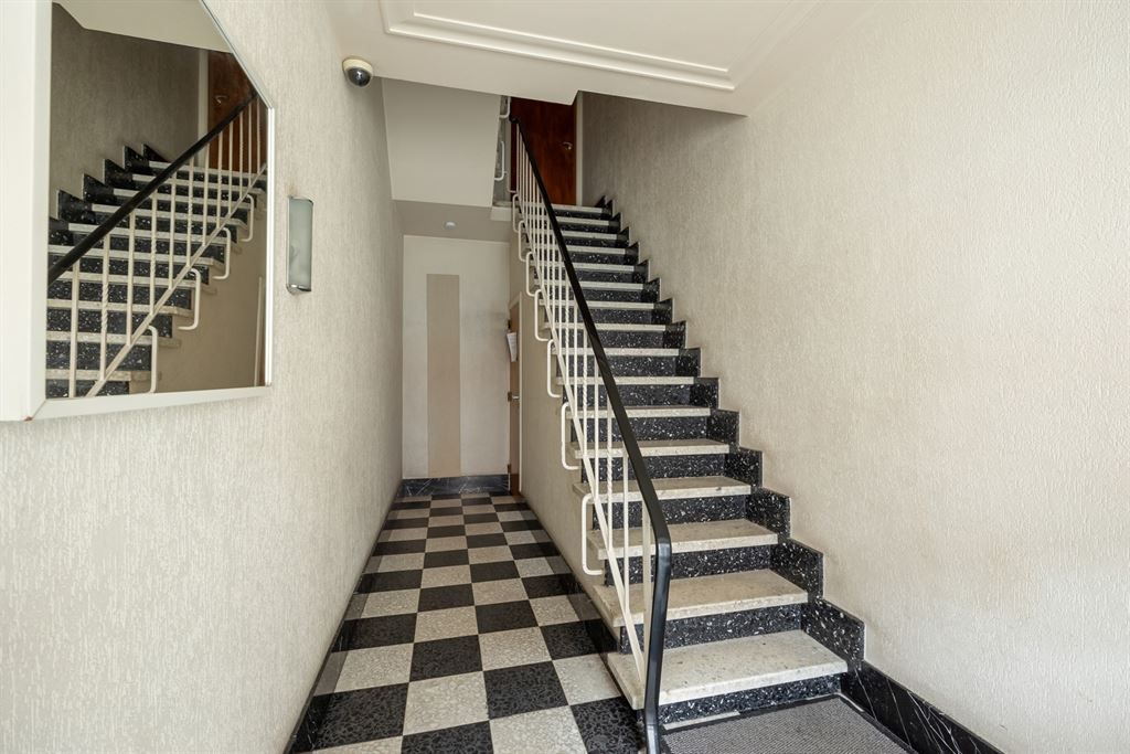 Tof appartement met terras vlakbij Rivierenhof foto 14