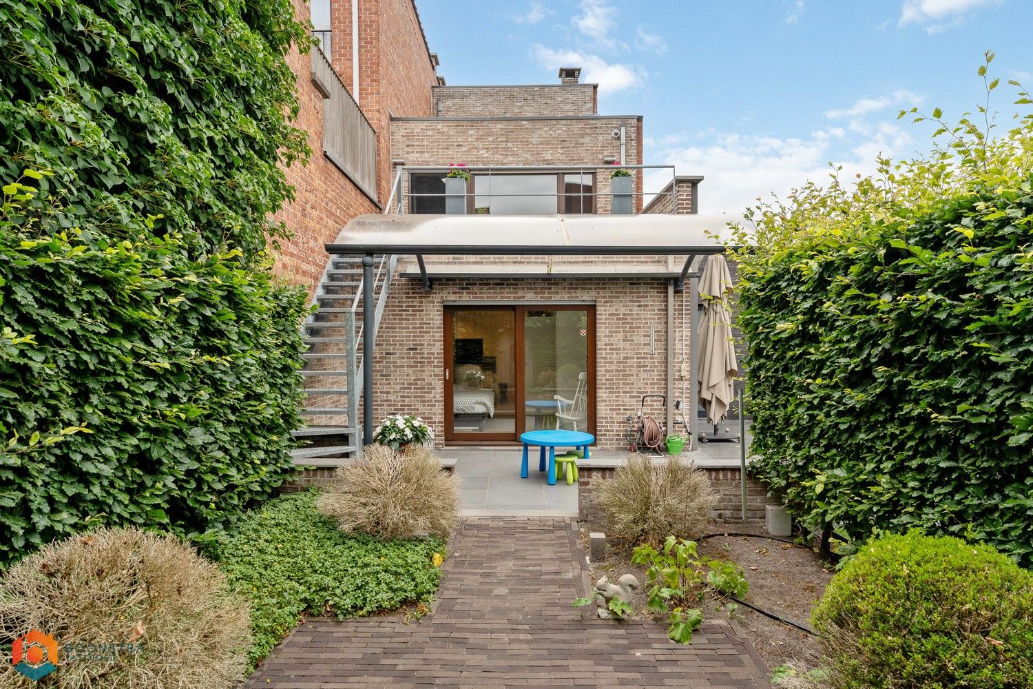 Ruime woonst met praktijkruimte te Boom foto 14