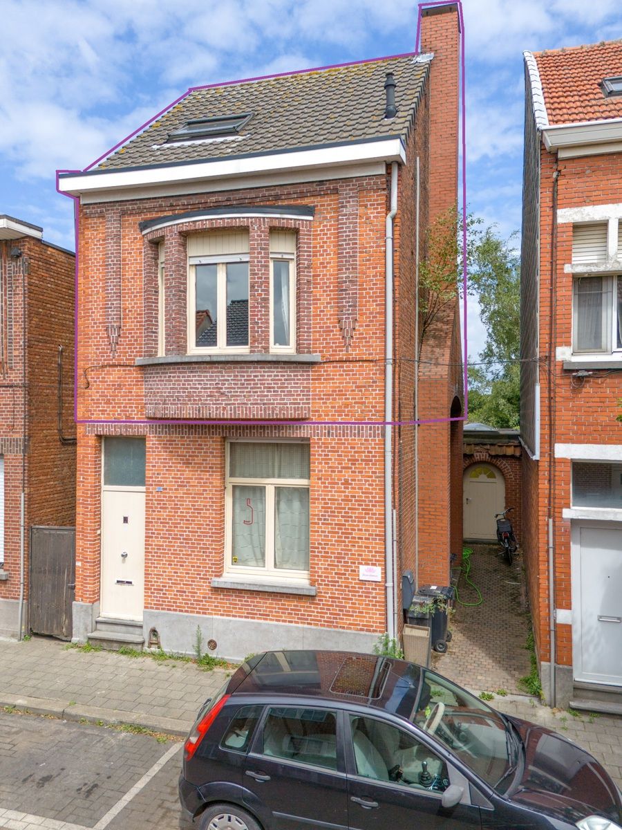 Instapklaar duplex-appartement in hartje Stabroek! foto {{pictureIndex}}