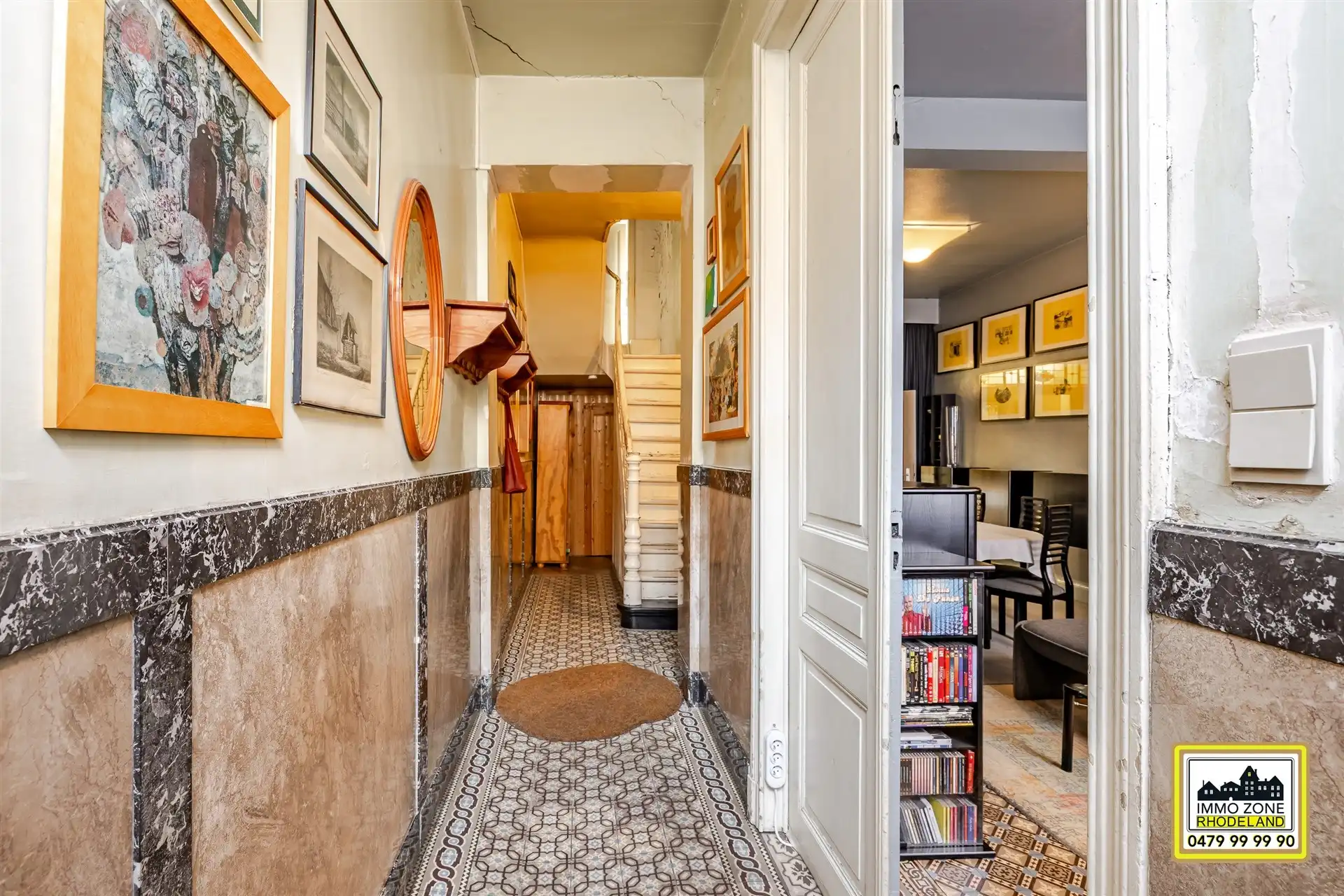 Op te frissen stadswoning met 3slpks en ruime tuin.  foto 2