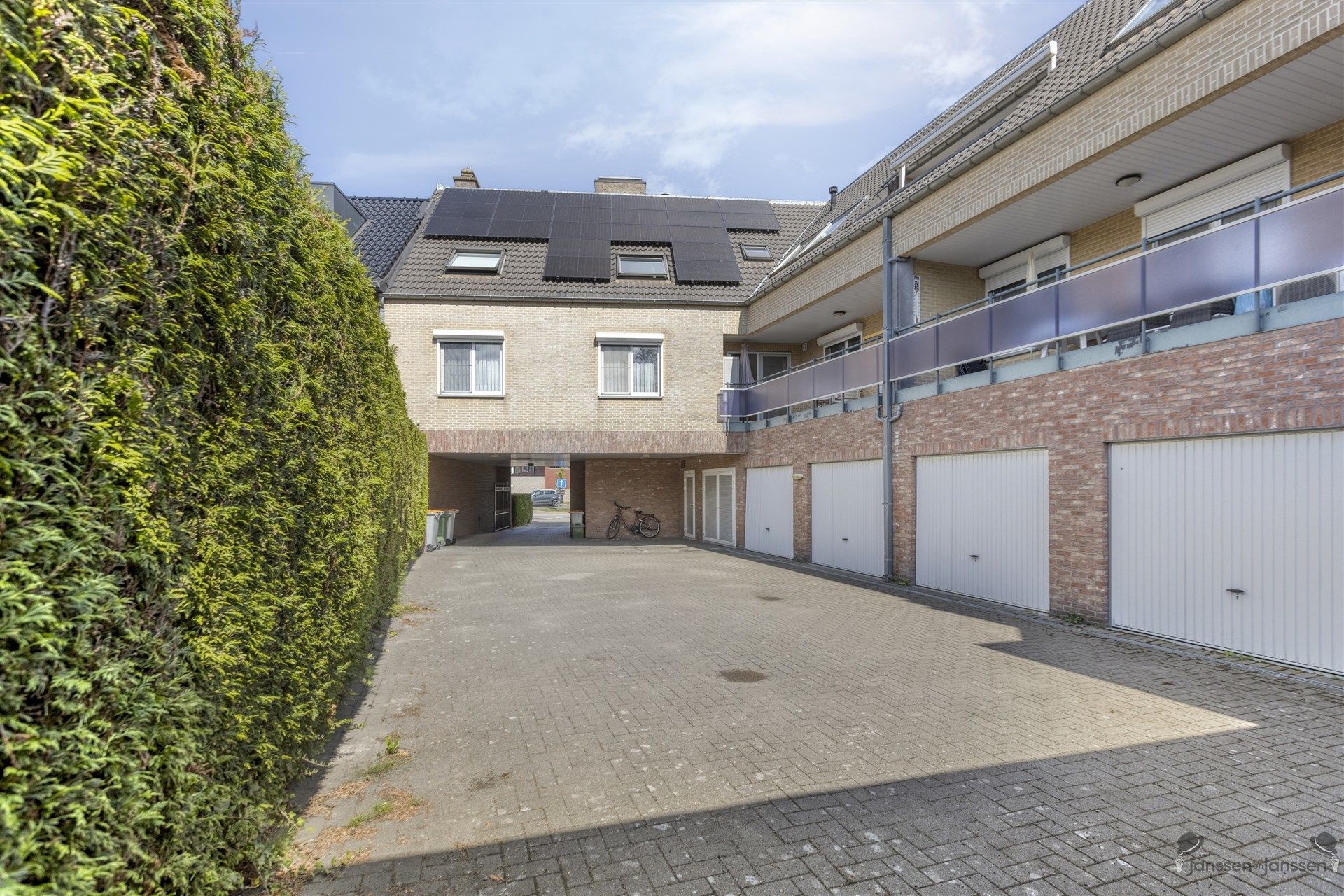 Appartement te koop foto 32