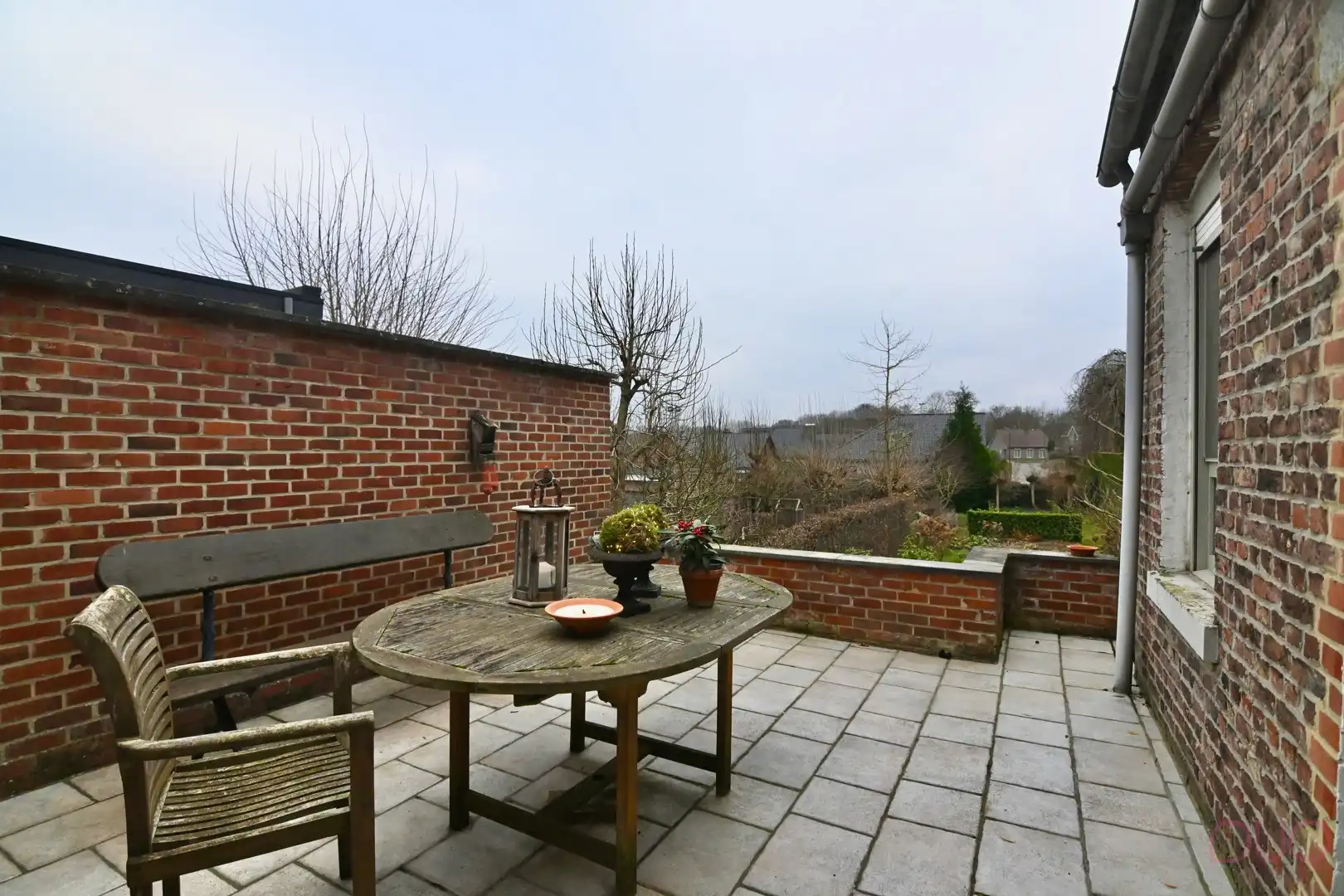 Ruime stadswoning met tuin in het centrum van Landen. foto 26