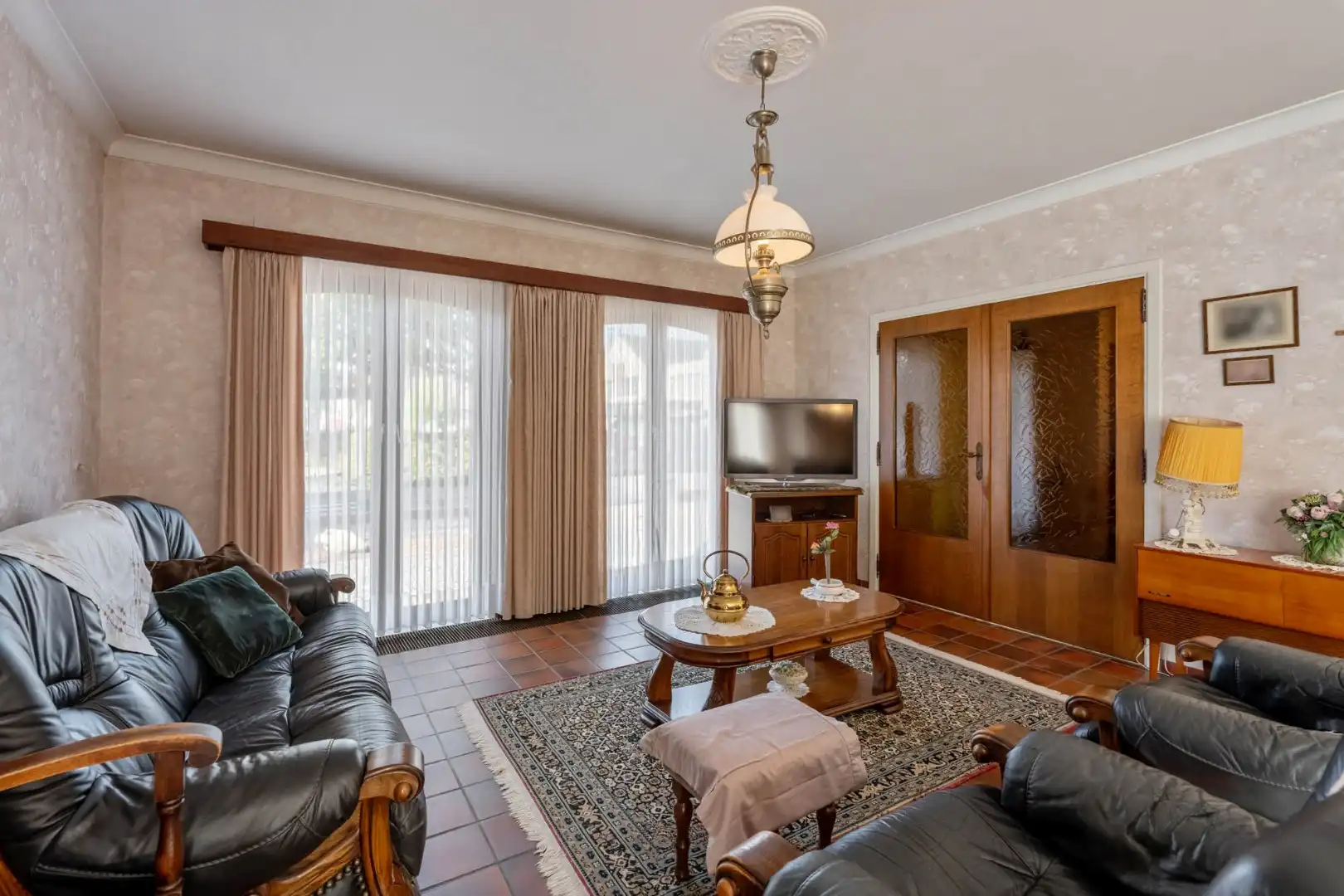 Gelijkvloerse, verzorgde woning gelegen op een perceel van 6a37ca, vlakbij het centrum, scholen, wandel- en fietsroutes foto 11