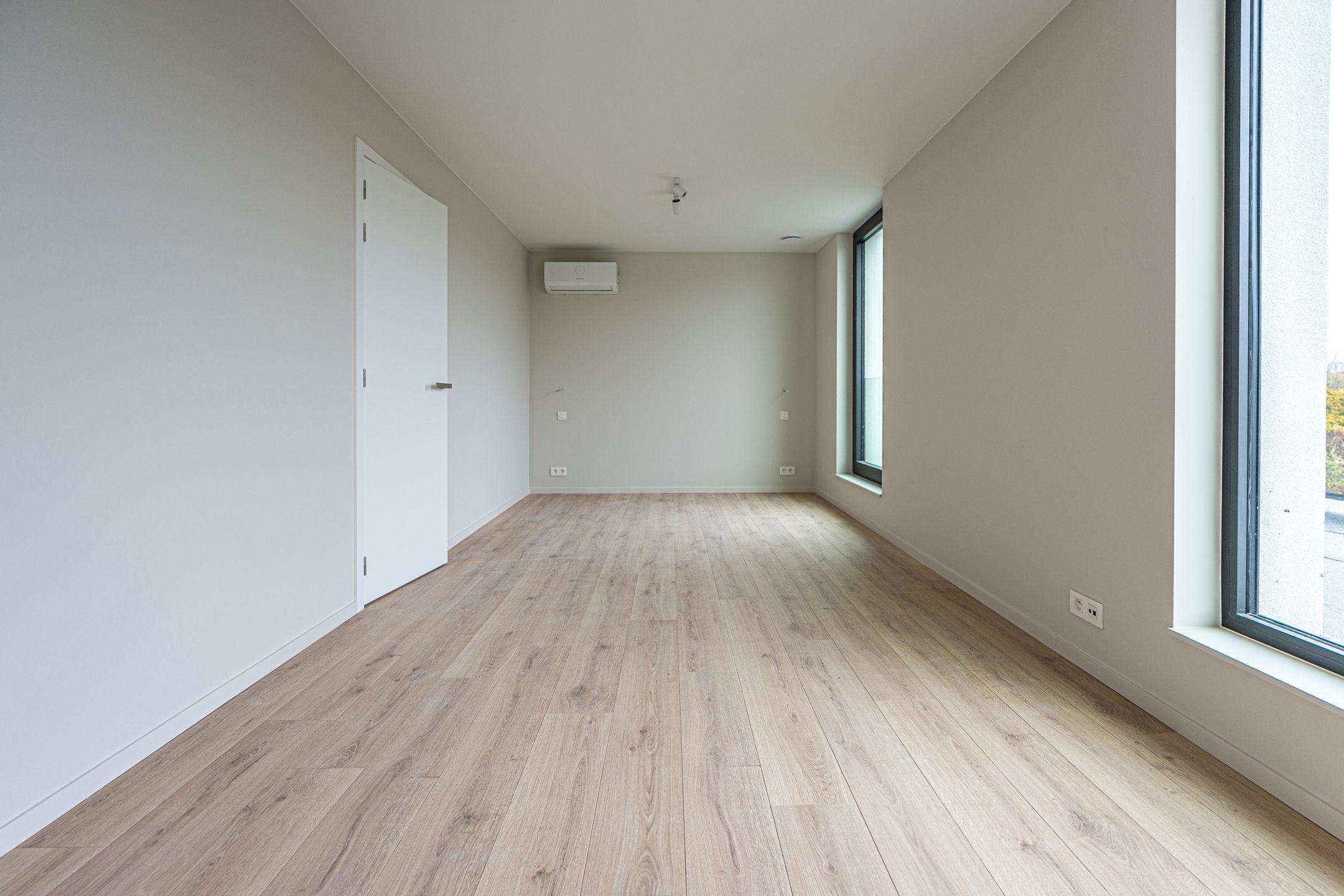 Moderne, energiezuinige nieuwbouwwoning foto 17