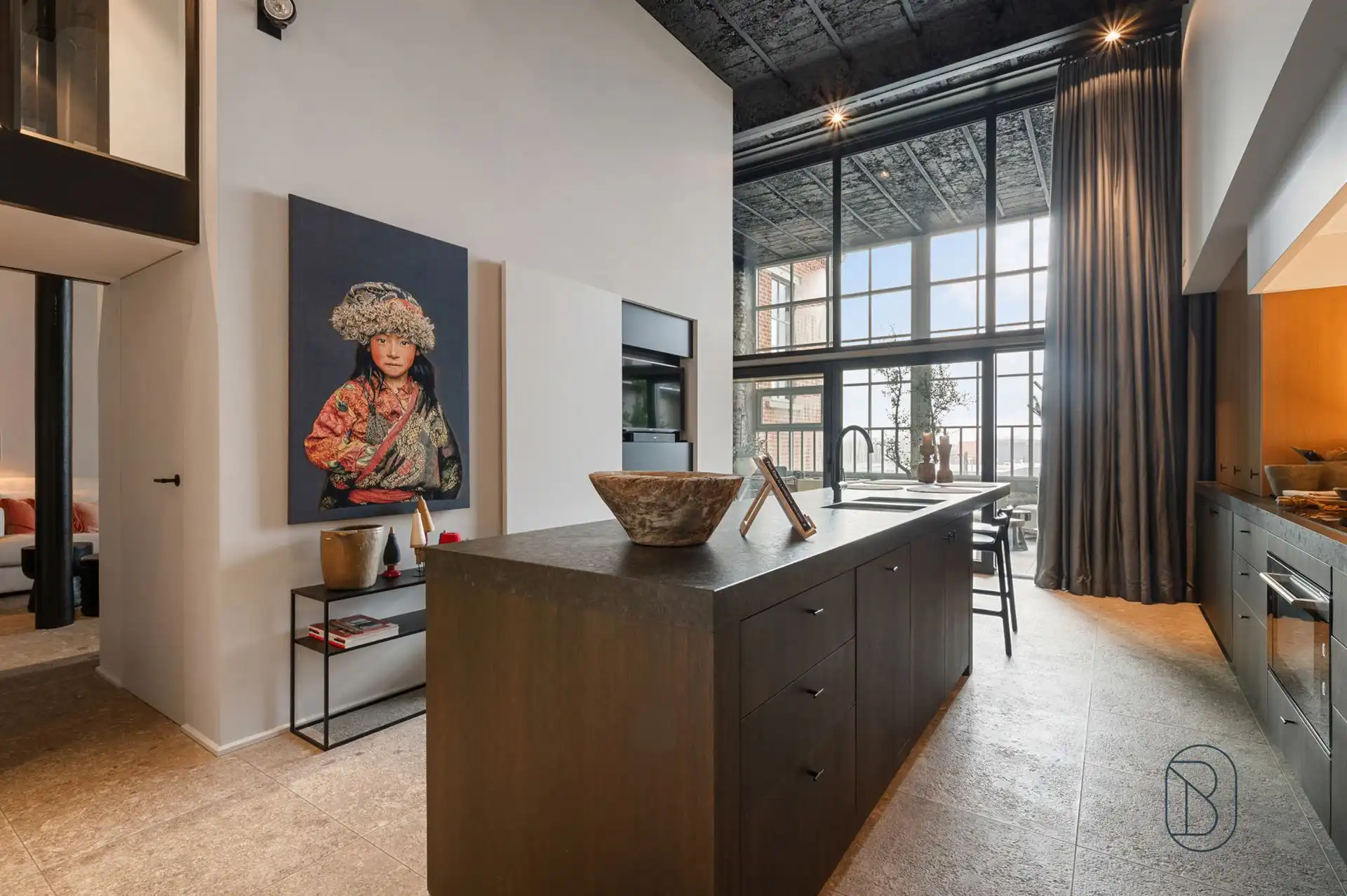 Exclusieve loft van 225m2, met prachtig overdekt terras. foto 5