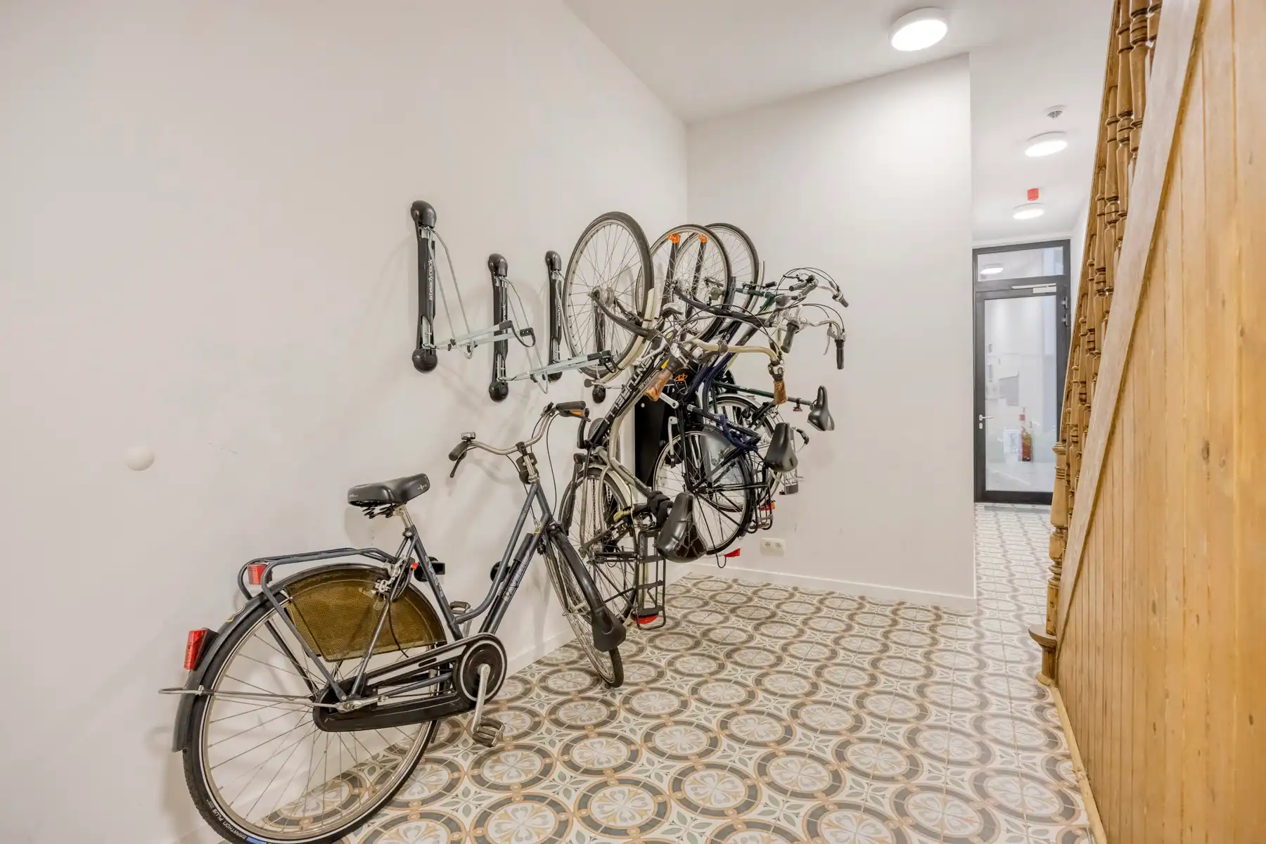 Opbrengsteigendom 6 entiteiten nabij Stadscentrum foto 3