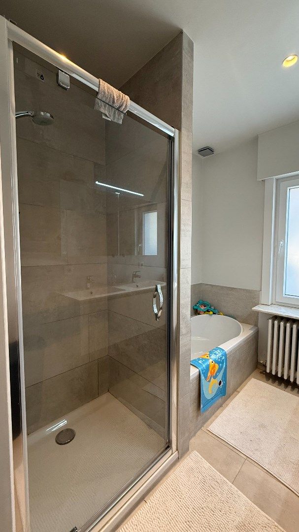 Recent gerenoveerde woning op perceel van 750m² te huur in Zulte!  foto 15