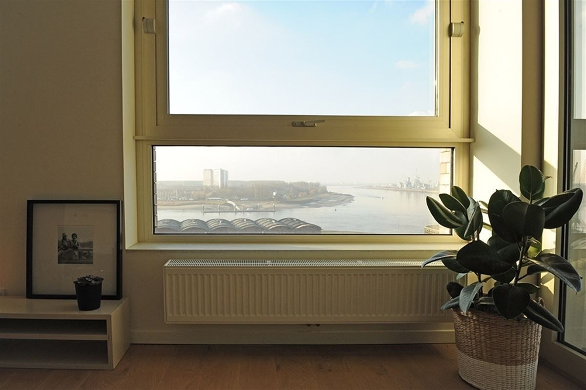 2 slaapkamer appartement met fantastisch zicht op de Schelde foto 27
