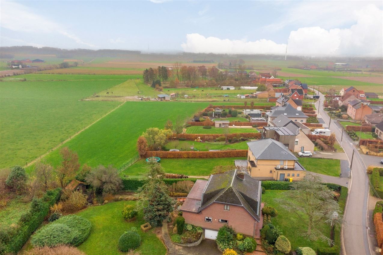 5 slpk.,1786 m² zicht op agrarisch gebied foto 35