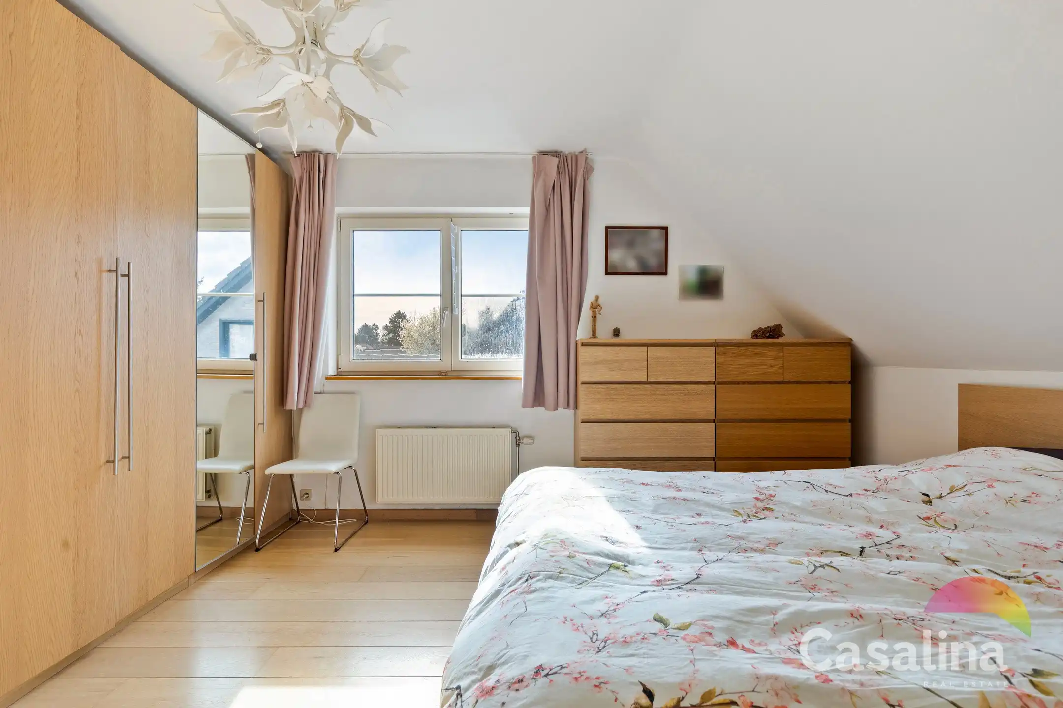 Moderne eengezienswoning  foto 11