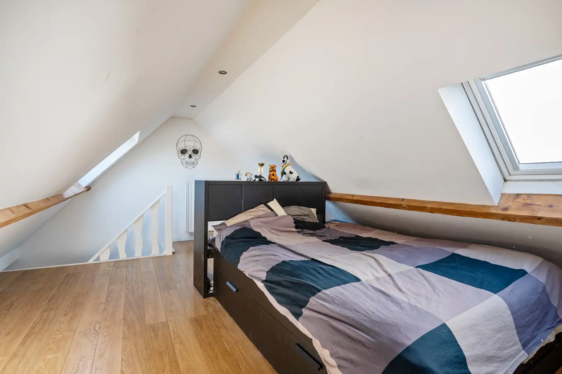 Ruime woning op toplocatie foto 29