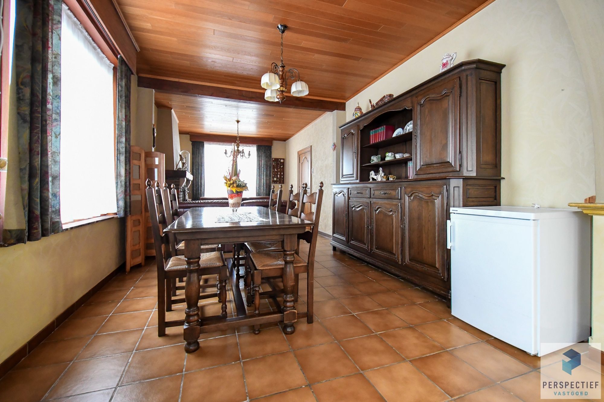 LANDELIJK GELEGEN WONING met SCHUUR  - BOOMGAARD - TUIN & MOESTUIN op 2138 m² foto 8