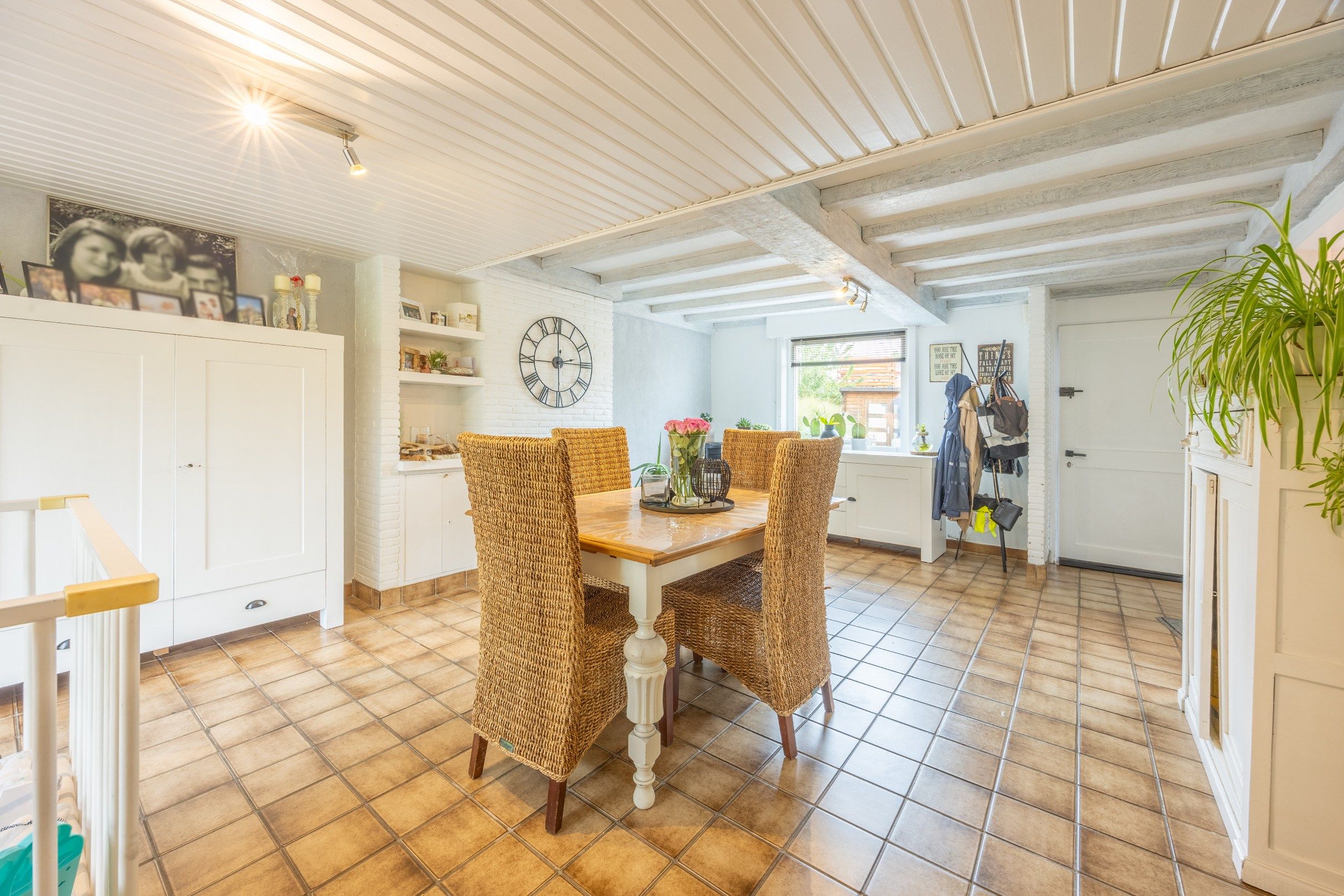 Betaalbare woning met oprit en tuin!  foto 9