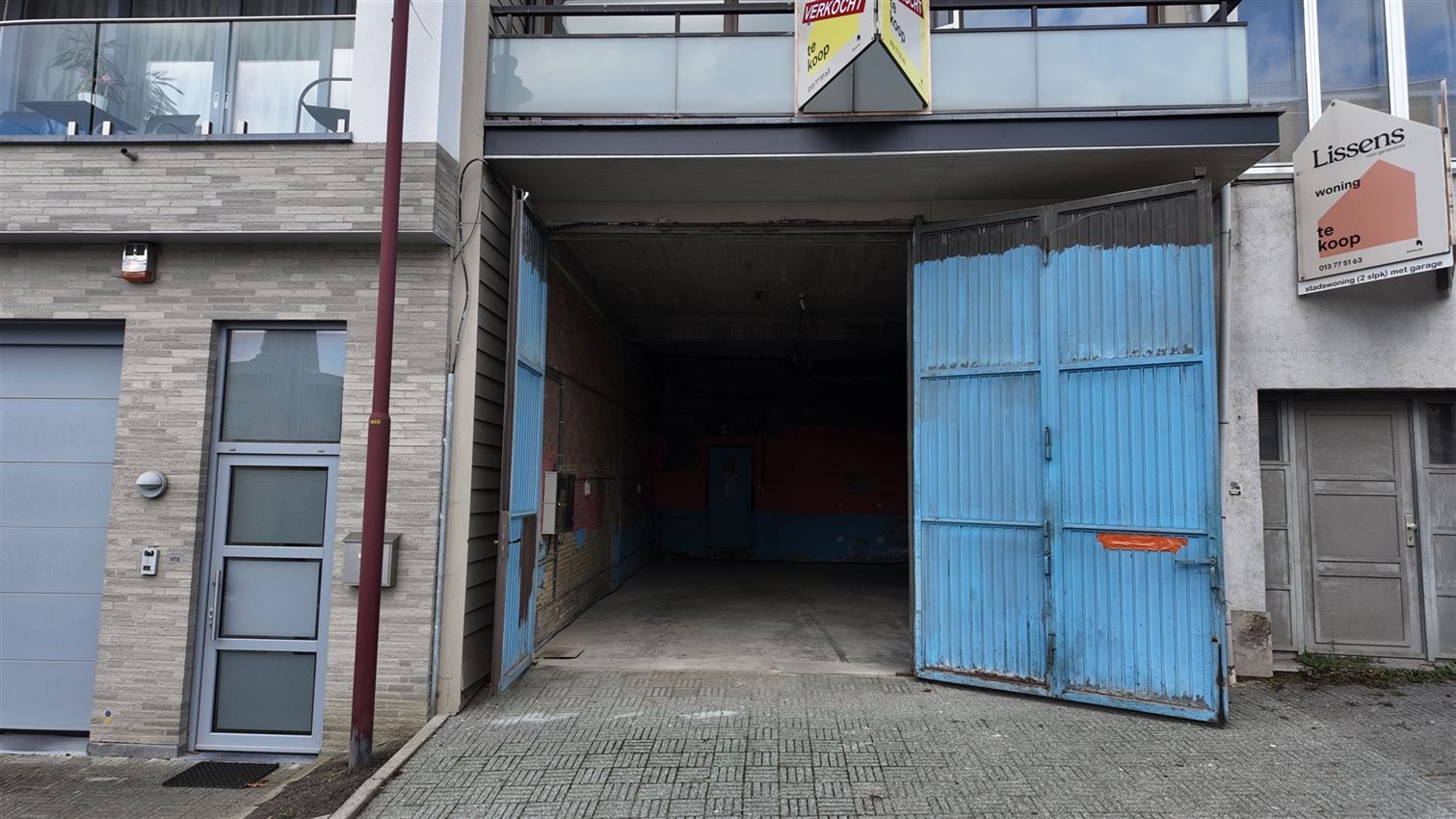 Grote garage/opslagruimte van 50m² foto 5