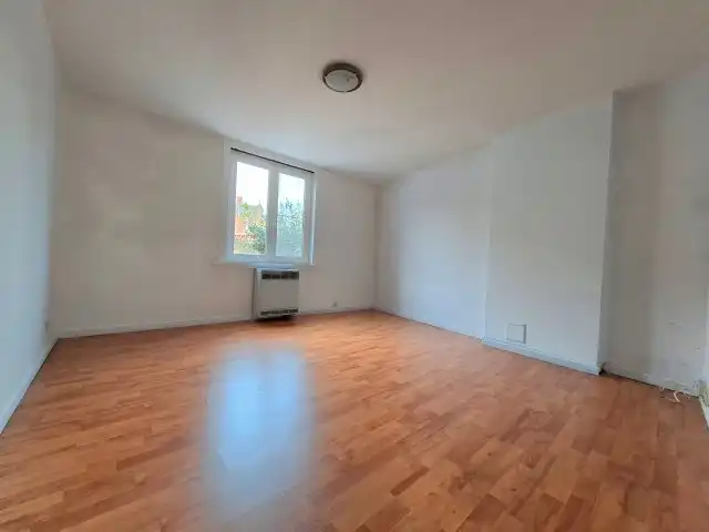 Rijwoning met trapgevel foto 8