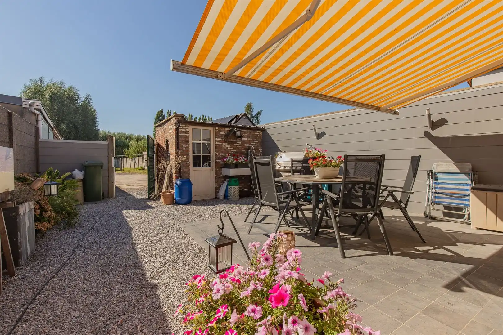 Gezellige HOB met ruime tuin, serres, tuinhuis en eigen oprit te Buggenhout foto 14