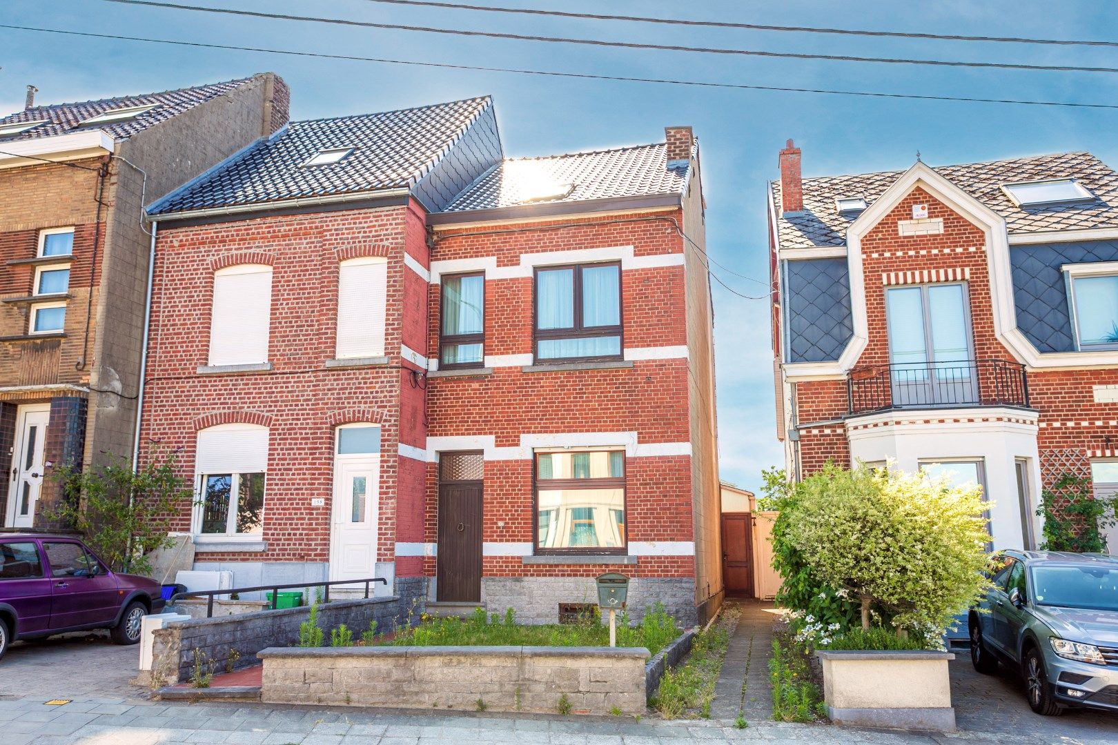 Te renoveren 3-gevelwoning met 3 slaapkamers en tuin foto 2
