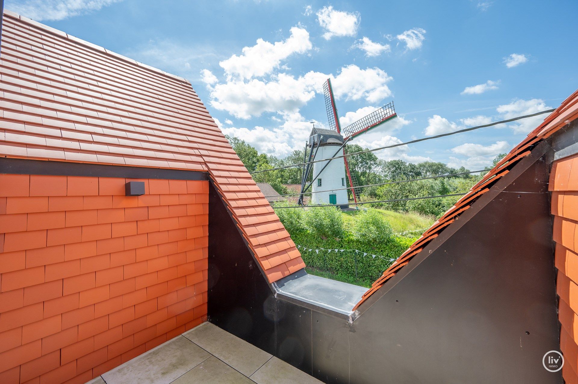 Uitzonderlijke en exclusieve nieuwbouwwoning gelegen op een idyllische ligging met een ongeziene afwerkingsgraad.  foto 10