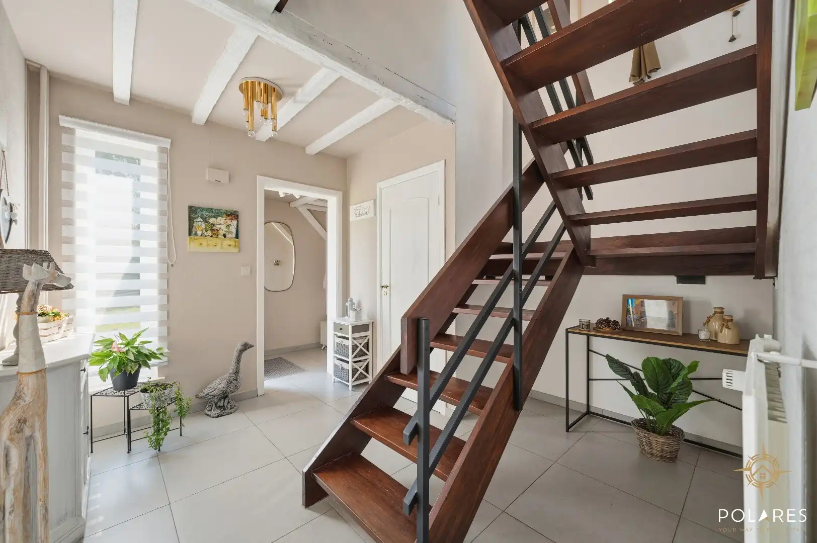 Instapklare halfopen bebouwing met veel privacy op een rustige locatie! foto 4
