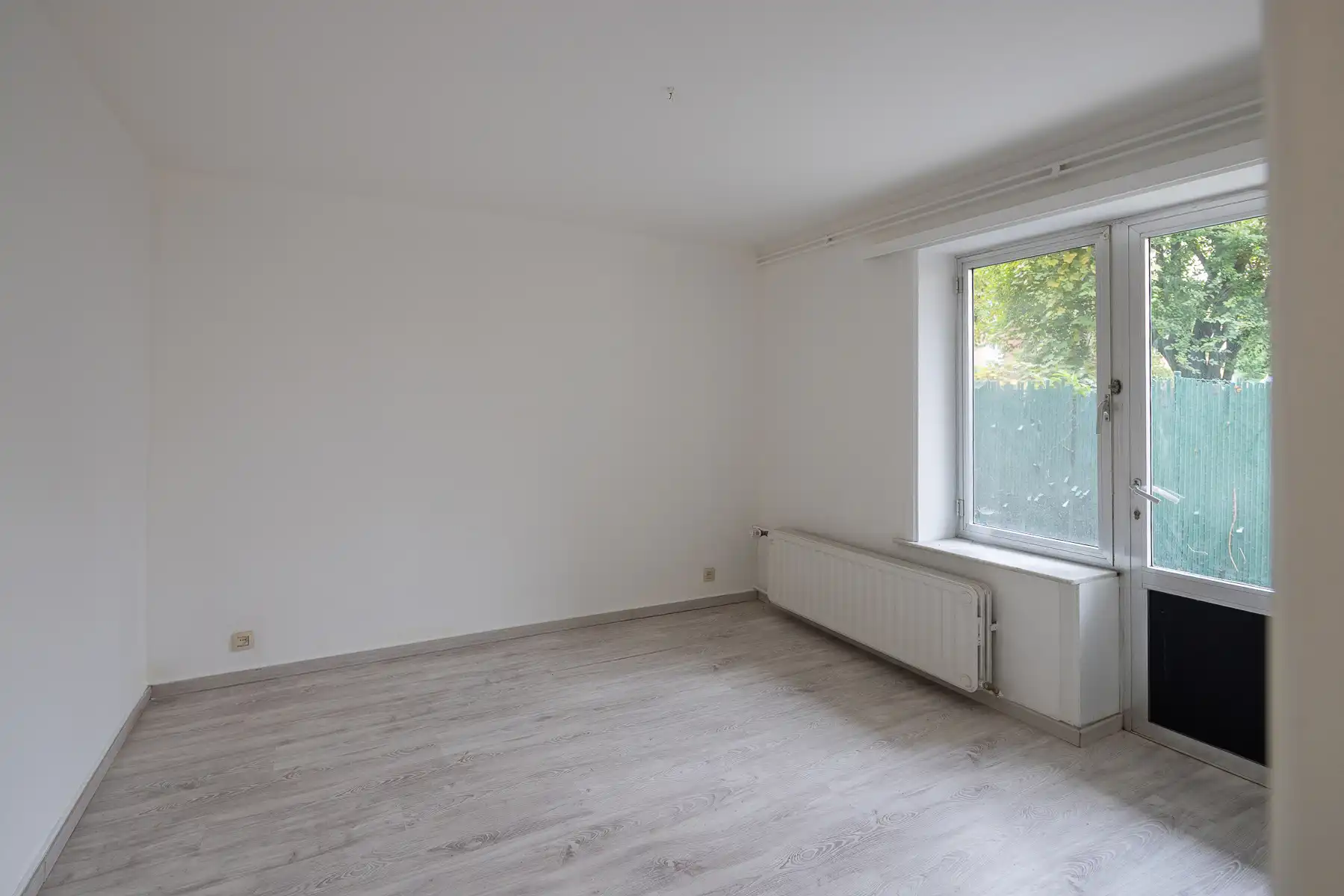 Te renoveren appartement met één slaapkamer  foto 8