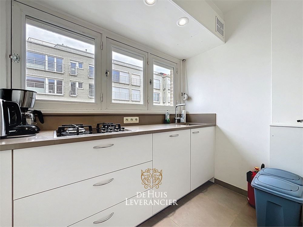 Droom gerust van wakker worden met zeezicht : ontdek jouw instapklare plekje op de Zeedijk in Koksijde foto 5