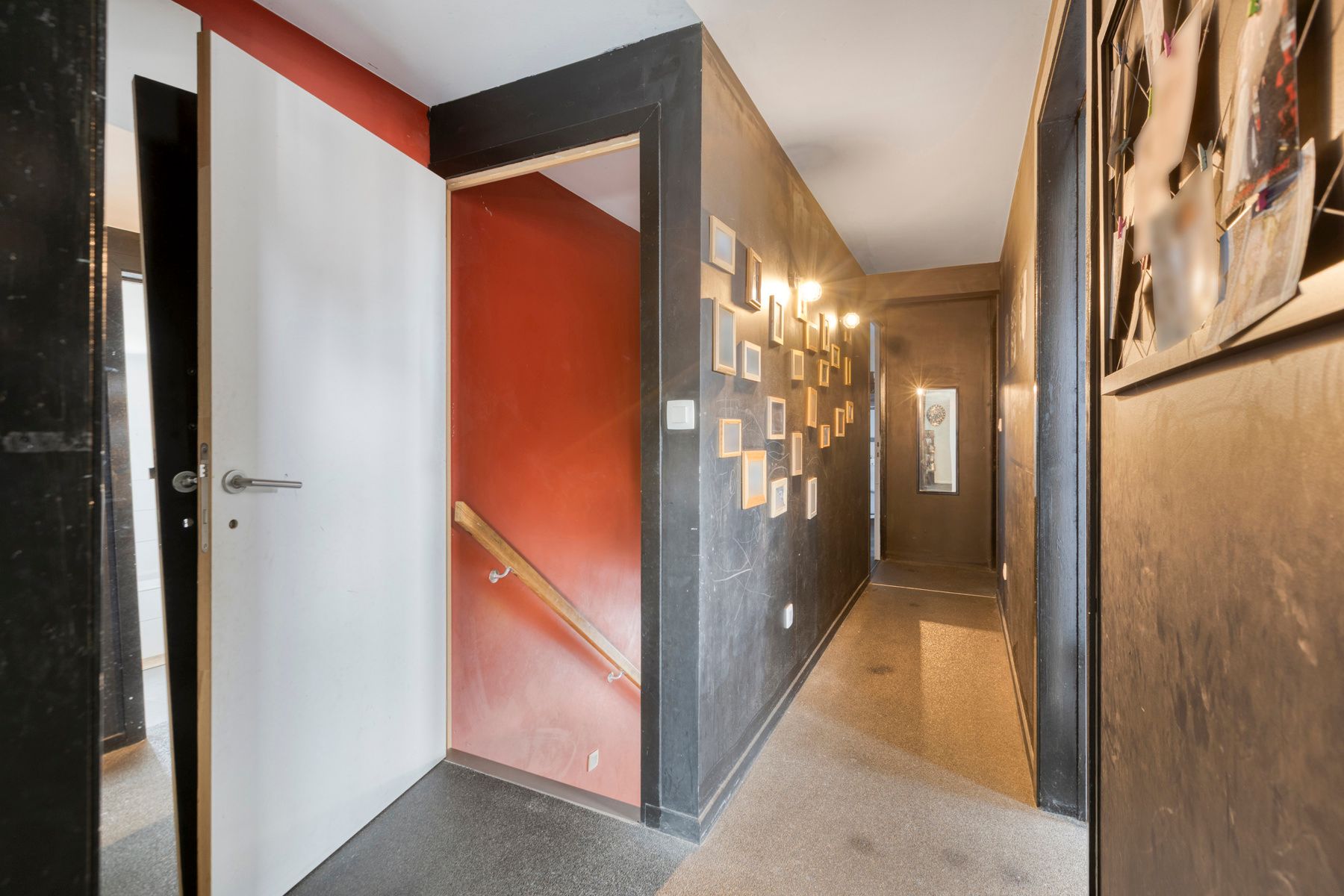 Moderne nieuwbouwwoning met 4 slaapkamers en gezellige tuin. foto 21