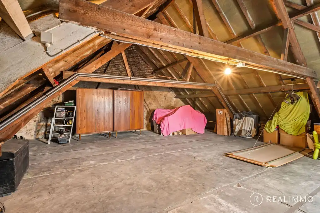 Leuke alleenstaande woning op 1410m² foto 15