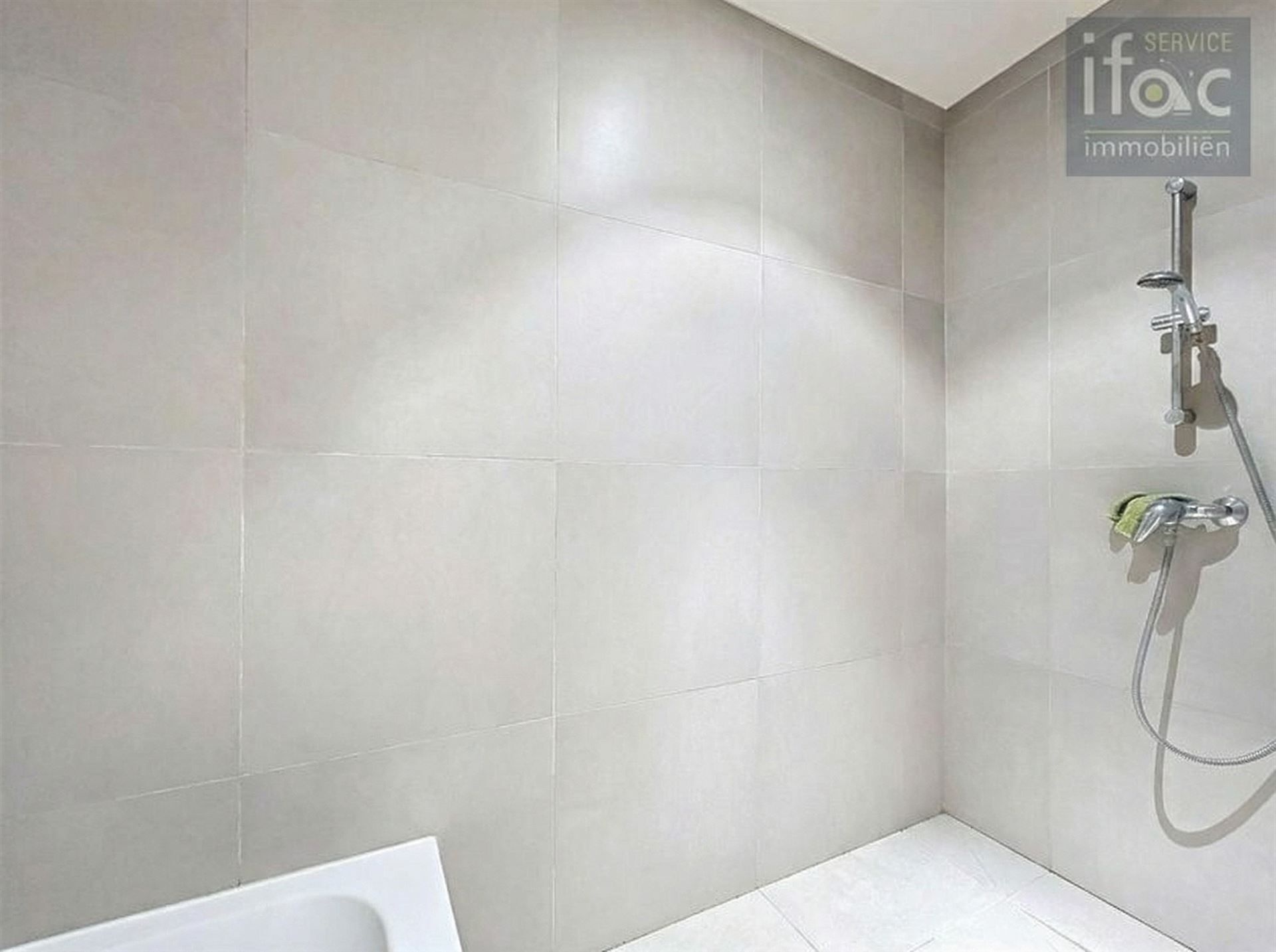 Energiezuinig gelijkvloers appartement met twee terrassen foto 10