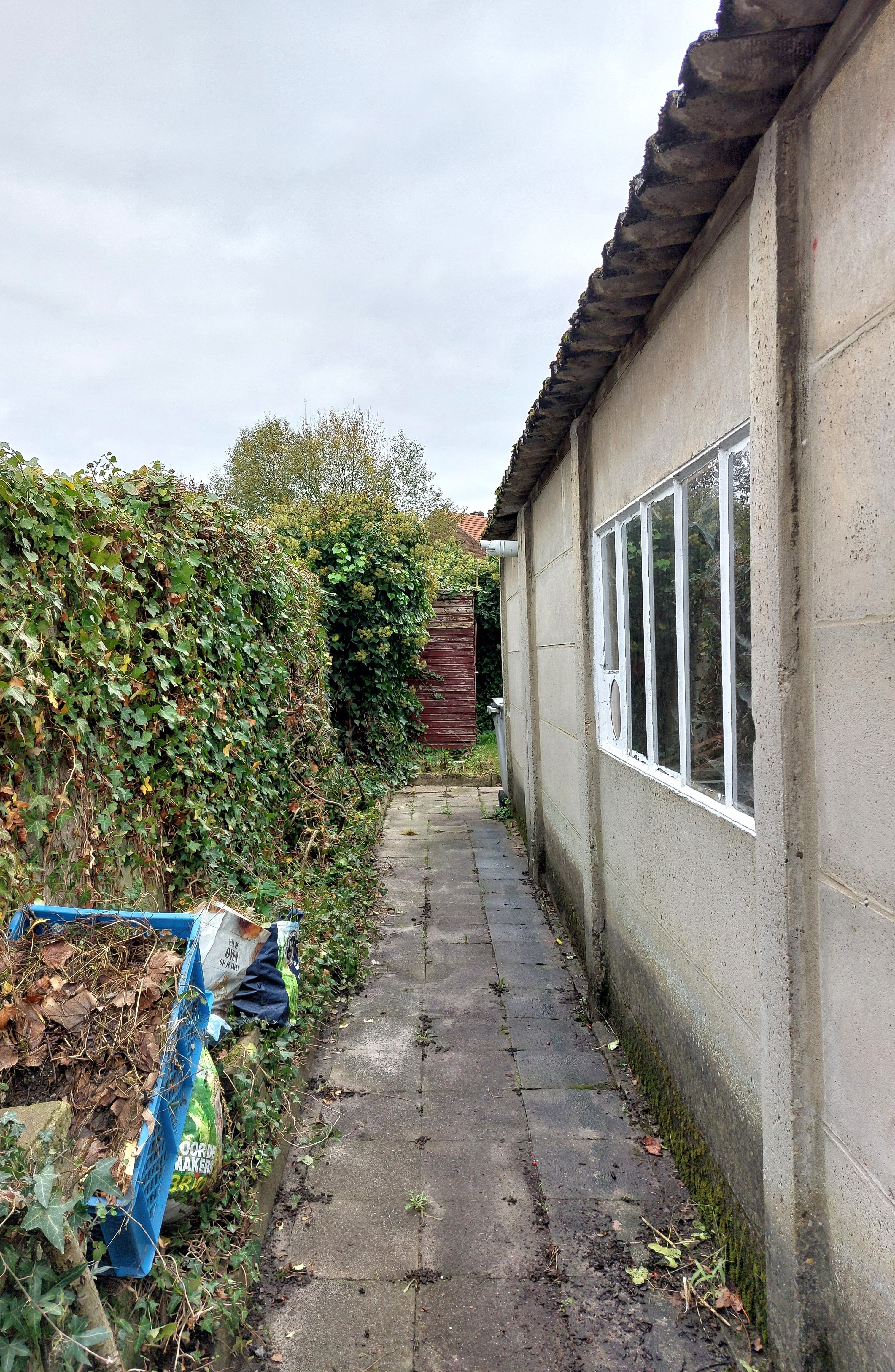 Stadsrand / woning met 3 slaapkamers /  tuintje en garage foto 21