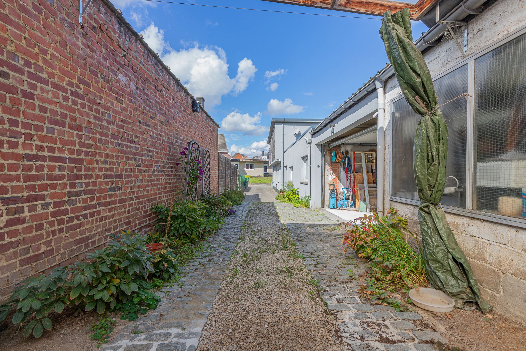 KERKSKEN - Grote woning met appartement en atelier foto 24