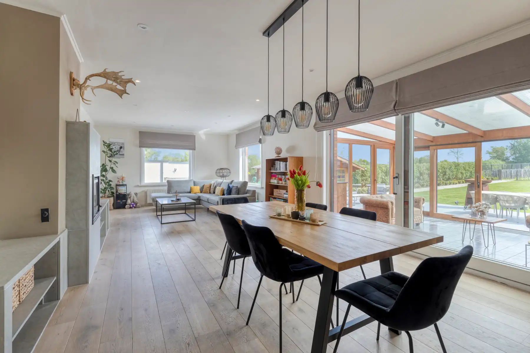 Idyllisch gelegen gerenoveerde HOB op 11a 7ca! foto 6