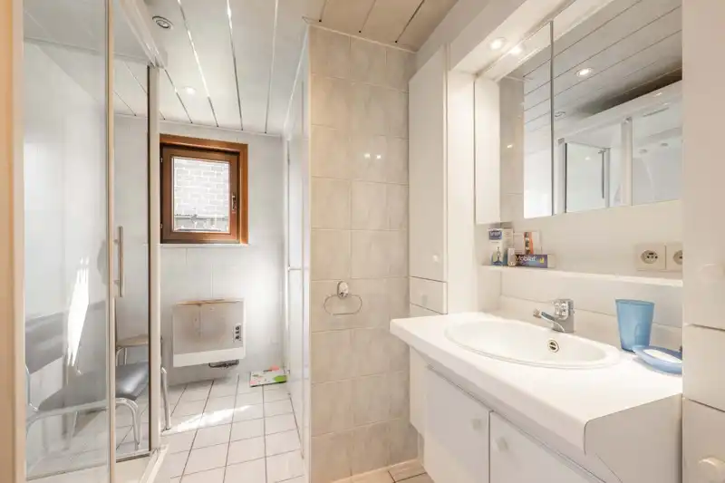 🏡 Gezinswoning met ruime garage en tuin TE KOOP in Meulebeke! foto 10