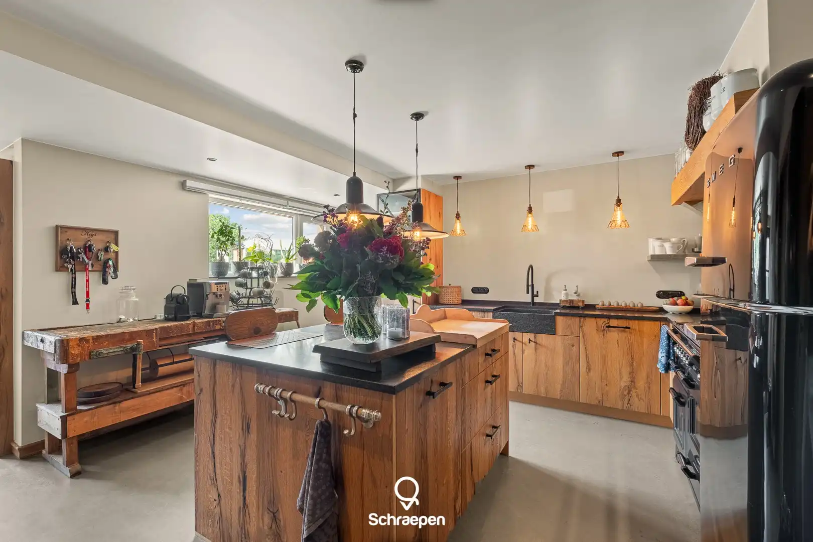 Instapklare woning met garage/opbergruimte van 120 m² op centrale ligging te Houthalen! foto 3