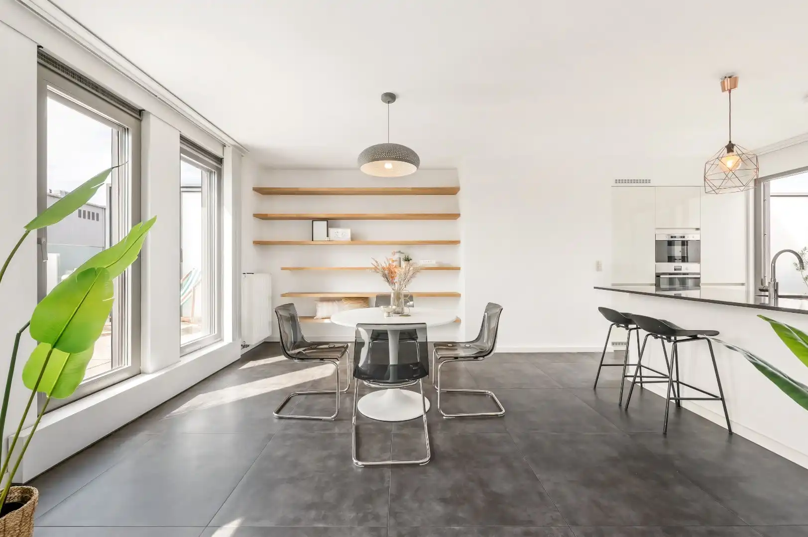 Penthouse met ruime terrassen en prachtige zichten!  foto 4