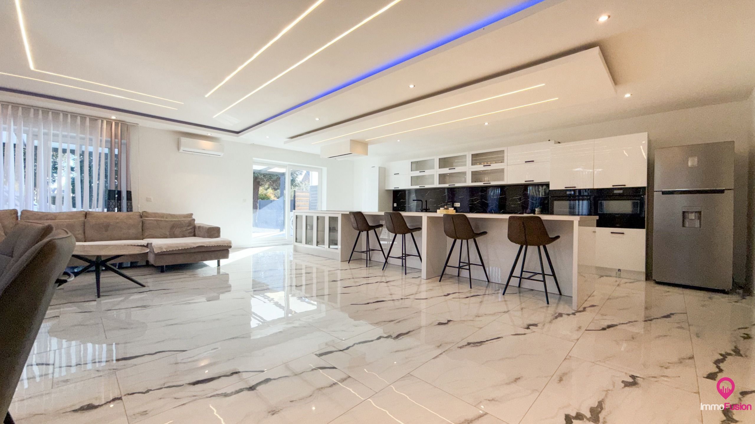 Instapklare woning met 5 slpks op riant perceel te Paal! foto 3