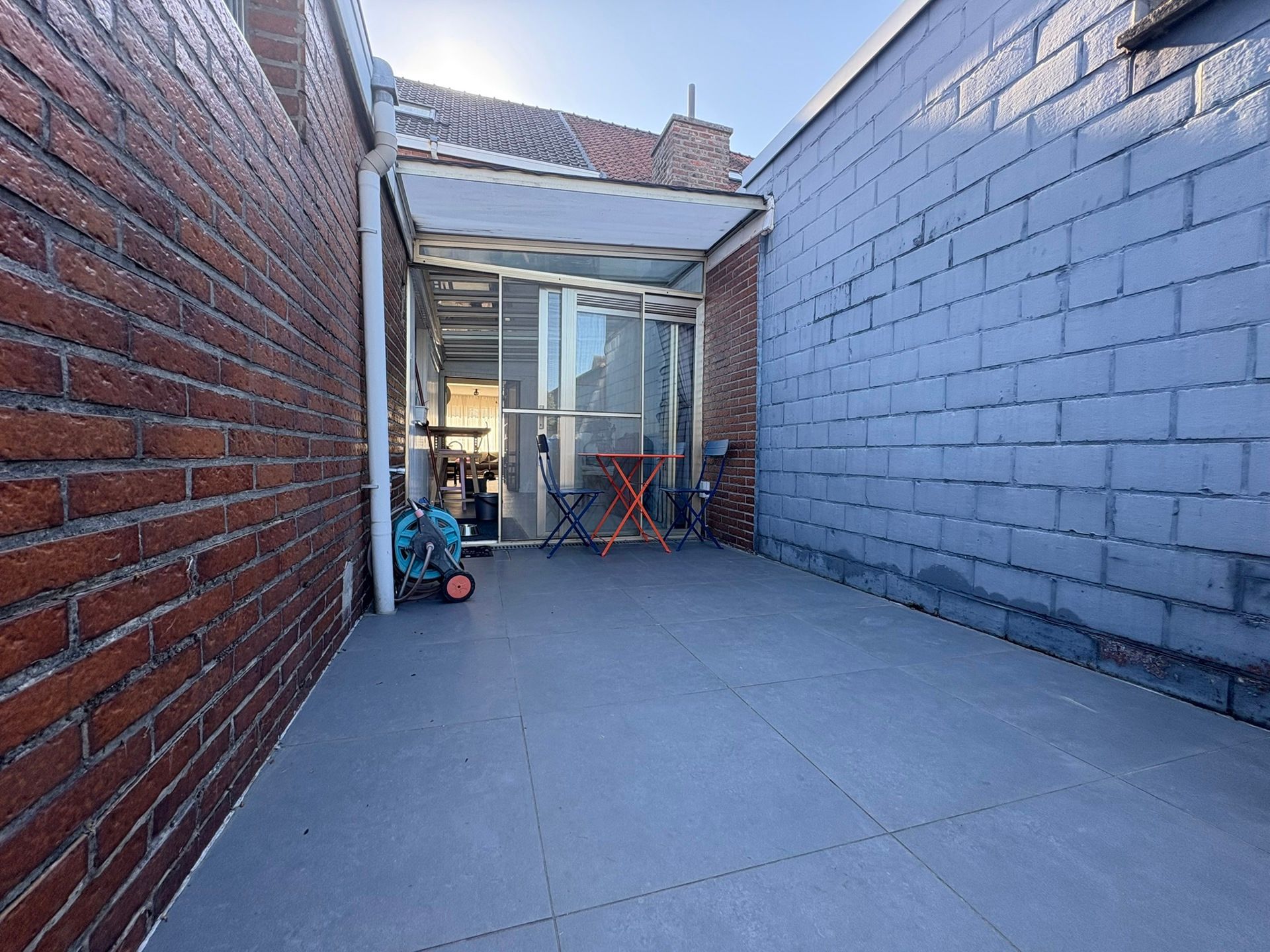 Ruime rijwoning met 3 slaapkamers en garage  foto 11