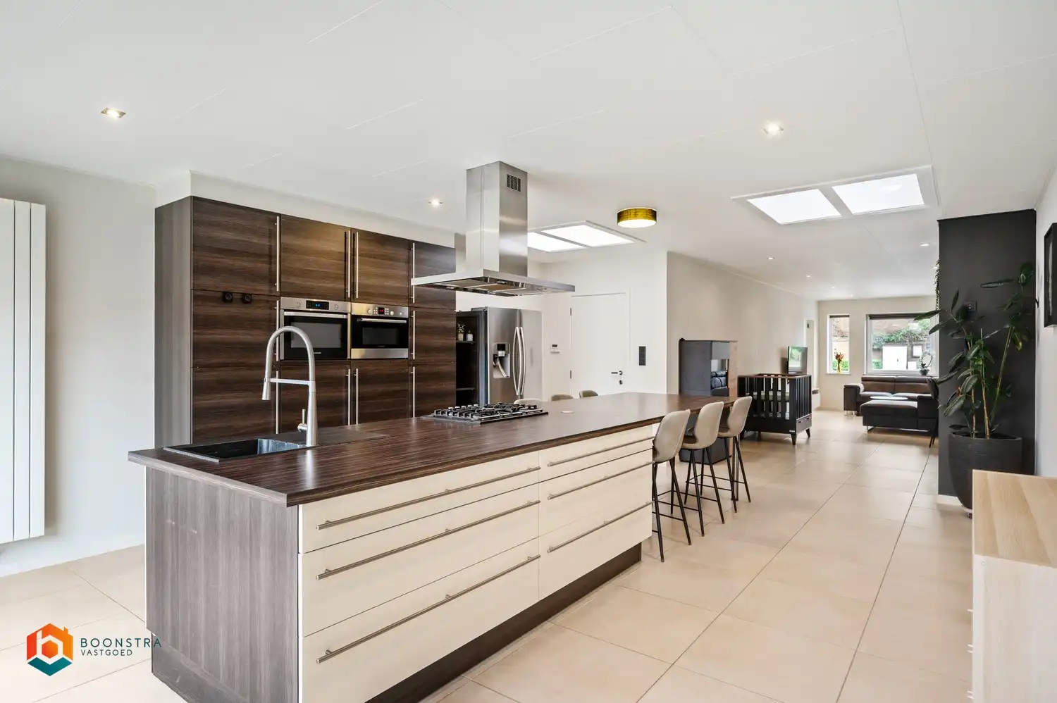 Instapklare woning met 2 slpkrs en carport te St-Katelijne-Waver foto 2