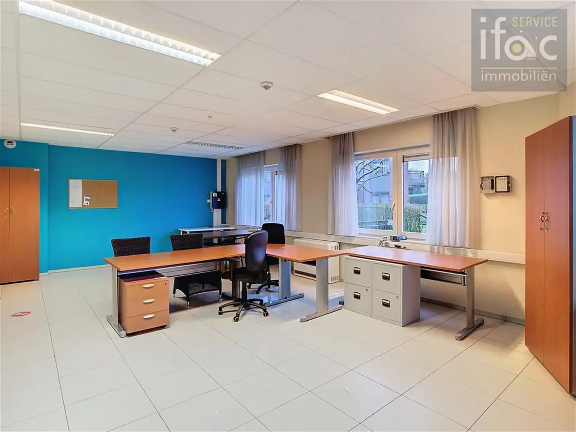 Kantoor of praktijkruimte van 45m² in Residentie Druivelaar foto {{pictureIndex}}